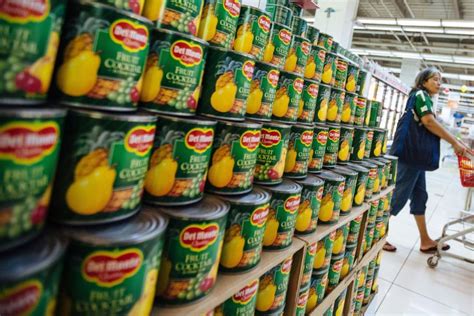 Tariffs are driving up prices on canned fruits and vegetables, says Del Monte CEO, Consumer ...