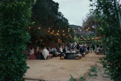 SADDLEROCK ORGANIC FARM DINNER - Malibu Wine Tours Reservations