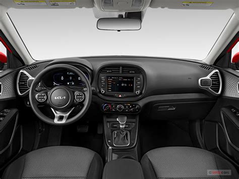 2023 Kia Soul: 16 Interior Photos | U.S. News