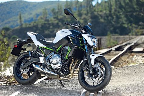 KAWASAKI Z650 (2017-2019) Review | Speed, Specs & Prices