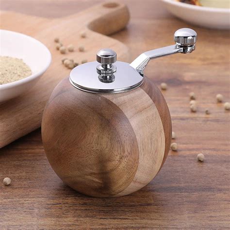 Wooden Round Salt and Pepper Grinders Suitable for Home-Pepper | Etsy