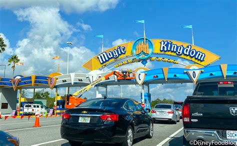 PICS! Repainting Continues on the Magic Kingdom Entrance Sign! - Disney ...