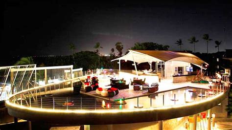 Rooftop Bars and Restaurants to Explore in Bali - EaseMyTrip.com