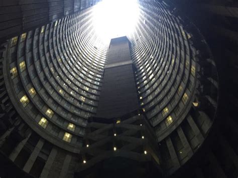 A Jaw-Dropping Tour Inside Johannesburg's Ponte City - SAPeople ...