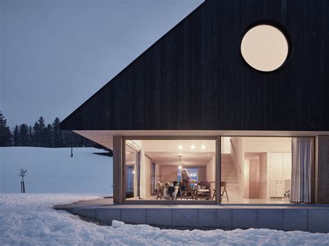 Minimalist Modern: The Architecture of Rural Retreats | ArchDaily