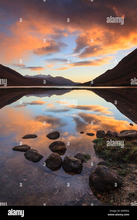 Loch Etive in the Scottish Highlands captured at sunset Stock Photo - Alamy