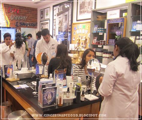 Kiehl's Clearly Corrective™ DARK SPOT SOLUTION Launch | GingerSnaps