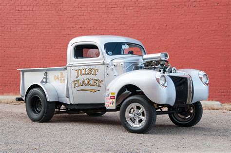 Weldon Richardson's 1941 Ford Gasser Pickup Shakes the Flake