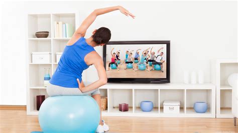 Gyms add online streaming to workout options - Bizwomen