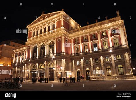 The Wiener Musikverein, the home of the Vienna Philharmonic Stock Photo ...