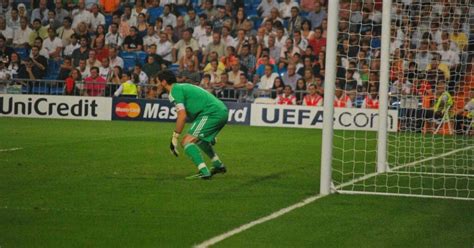 The best Real Madrid goalkeepers of all time | Football Arroyo