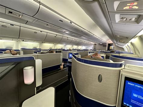 Best Seats On United Polaris Business Class Review 767 300 ...