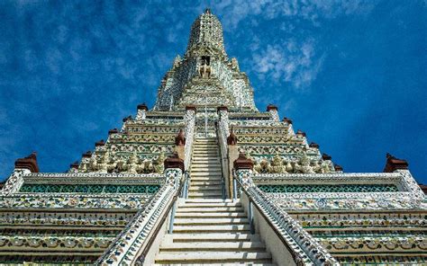 Wat Arun in Bangkok: The Temple of Dawn | UME Travel