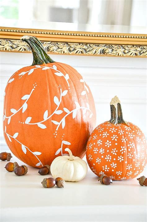 Patterns Painted On A Pumpkin DIY - StoneGable