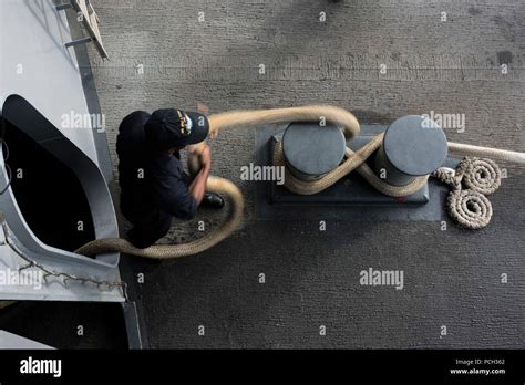 Uss john c stennis cvn 74 st hi-res stock photography and images - Alamy