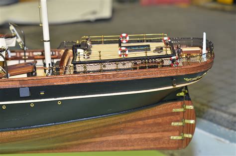 Construction du Cutty Sark | Model ship building, Model ships, Model boats