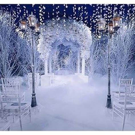 awesome 41 Cozy Winter Wonderland Decoration Ideas https://hom… | Winter wonderland wedding ...