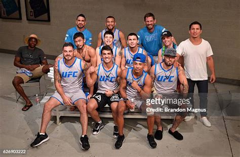 846 The Ultimate Fighter Team Benavidez Vs Team Cejudo Stock Photos ...