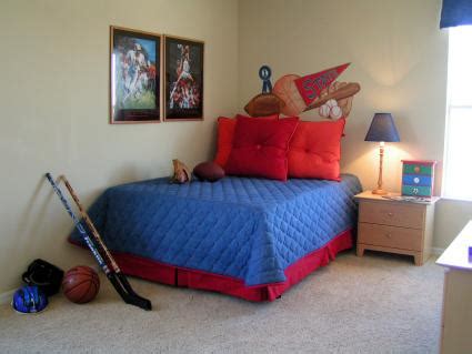 Sports Themes for Boys' Bedrooms | LoveToKnow