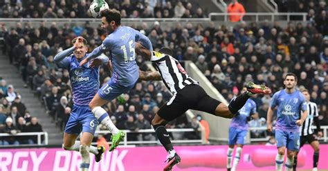 Newcastle United 1-0 AFC Bournemouth highlights as Magpies progress to Carabao Cup quarter-final ...