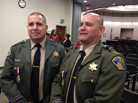 Two Tulare County Sheriff’s Detectives Awarded Medals Of Valor | KMJ-AF1