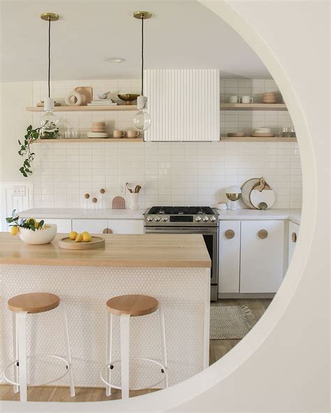 SPRING ONE ROOM CHALLENGE, THE REVEAL: ORGANIC POST MODERN KITCHEN