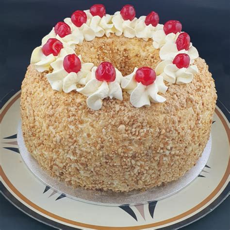 Oma's Frankfurter Kranz Recipe – German Crown Cake (Wreath Cake)