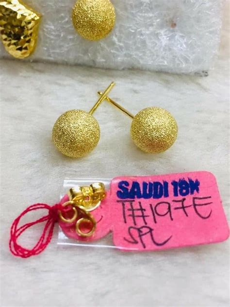 Saudi Gold Earring, 名牌精品, 精品配件在旋轉拍賣
