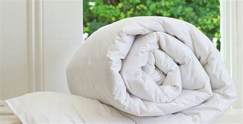 How to Wash and Maintain Your Duvet - Downduvet.co.uk