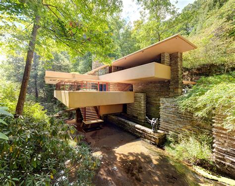 Fallingwater - a look at Frank Lloyd Wright's architectural masterpiece | Livingetc