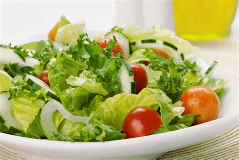 Make the Perfect Green Salad