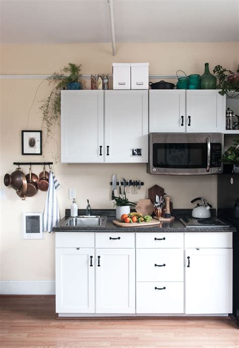 21 Stylish Kitchenettes With Optimized Designs