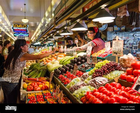 Pike Place Market, Seattle, USA Stock Photo - Alamy