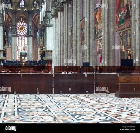 Interior of Milan cathedral - Italy Stock Photo - Alamy