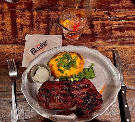 The Ultimate Gatlinburg Steakhouse Guide - Satisfy Your Tastebuds