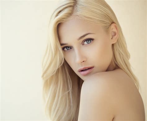 30+ Blonde Hair Tips - AtliBahara