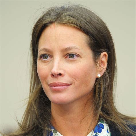 Christy Turlington Burns on Every Mother Counts and #BumpItForward