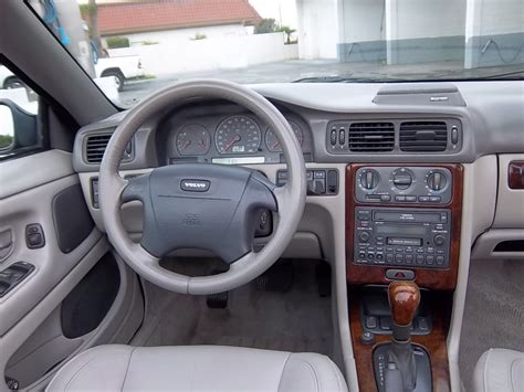 2002 Volvo C70 - Interior Pictures - CarGurus