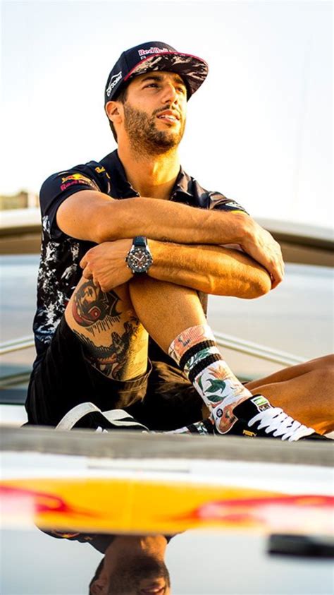 Daniel Ricciardo Tattoos | Esporte, Adesivos sticker