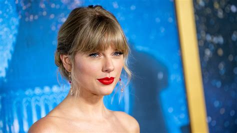 'Evermore': Taylor Swift to drop another 2020 album at midnight - 6abc Philadelphia