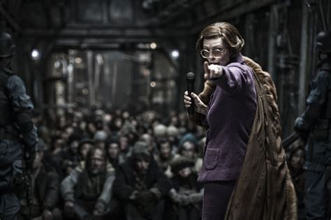 Snowpiercer review (2013)