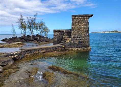 Coconut Island (Moku Ola), Hilo - Hawaii Beaches