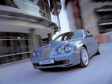 2003 Jaguar S-Type R Review - Top Speed