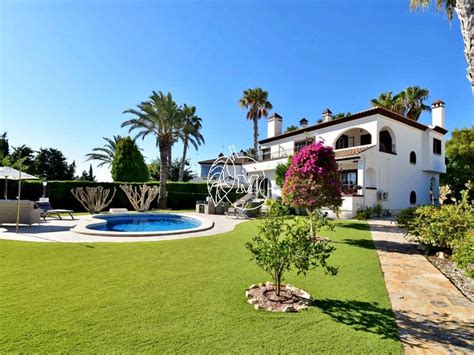 4 Bed Villa for sale in Villamartin, Alicante Province | Spanish Property For Sale