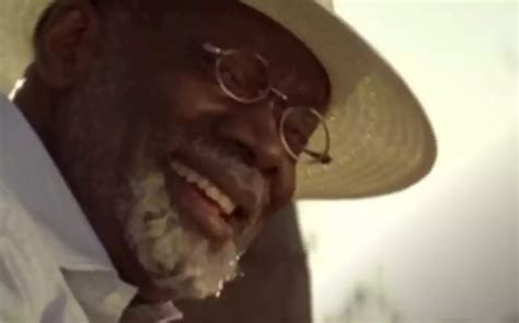 'Yebo Gogo' uncle from iconic Vodacom ads Bankole Omotoso (80) passes away