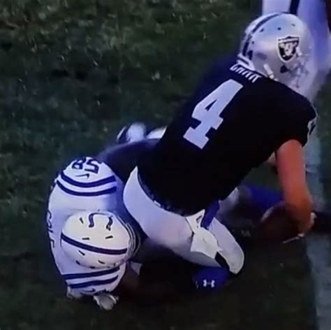 Derek Carr Suffers Serious Leg Injury (Video) - BlackSportsOnline