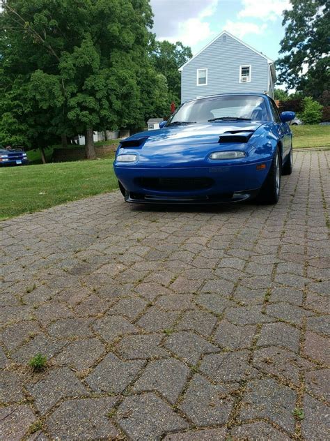 1990 Mazda Miata with a ’95 Engine Is the Low-Mileage Custom Build of ...