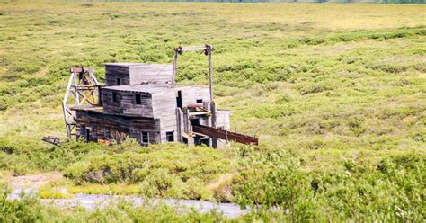 Gold Dredge | ALASKA.ORG