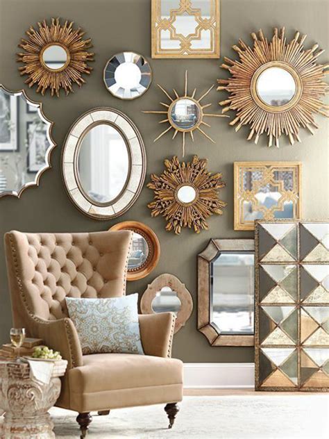 How to Incorporate Multiple Mirrors Into Your Home Decor