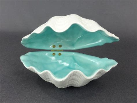 Ceramic Hinged Clam Shell in Sea Green 5 3/4" Ceramics & Pottery. Handmade. Beach Decor. Mermaid ...